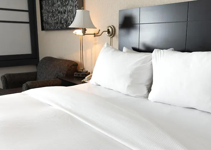 Hotel Ruby Foo\'S
